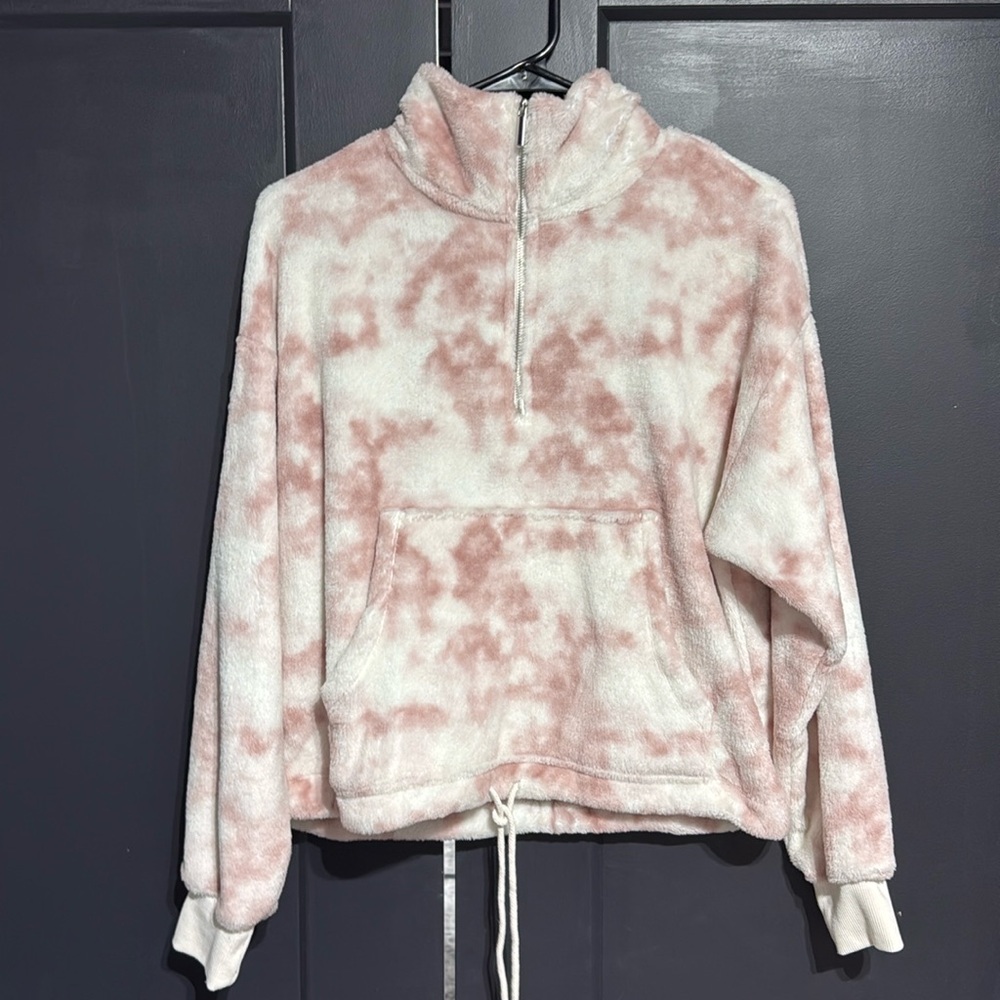 VERY soft cropped pullover